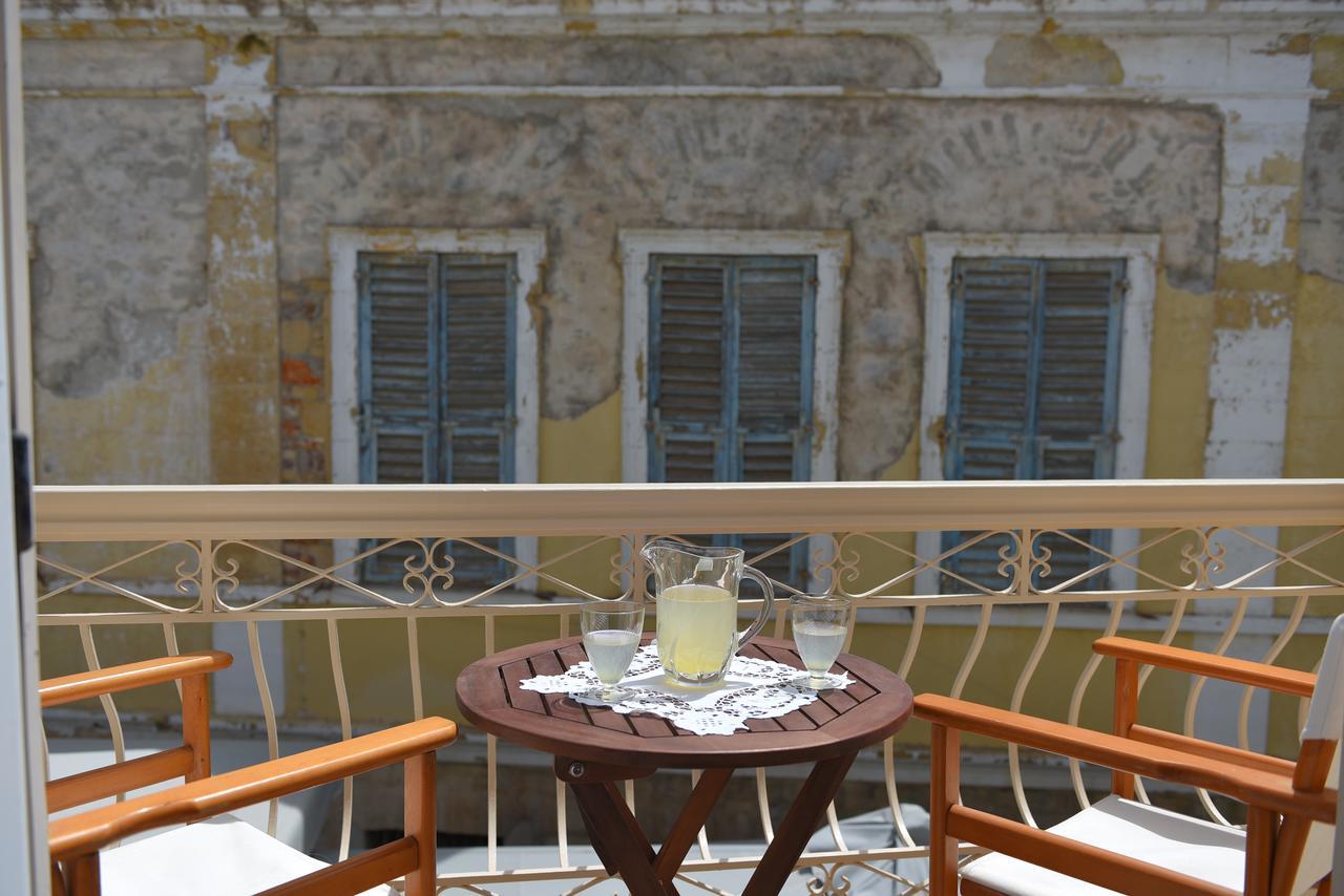 Oisyra Boutique Hotel Ermoúpoli Extérieur photo