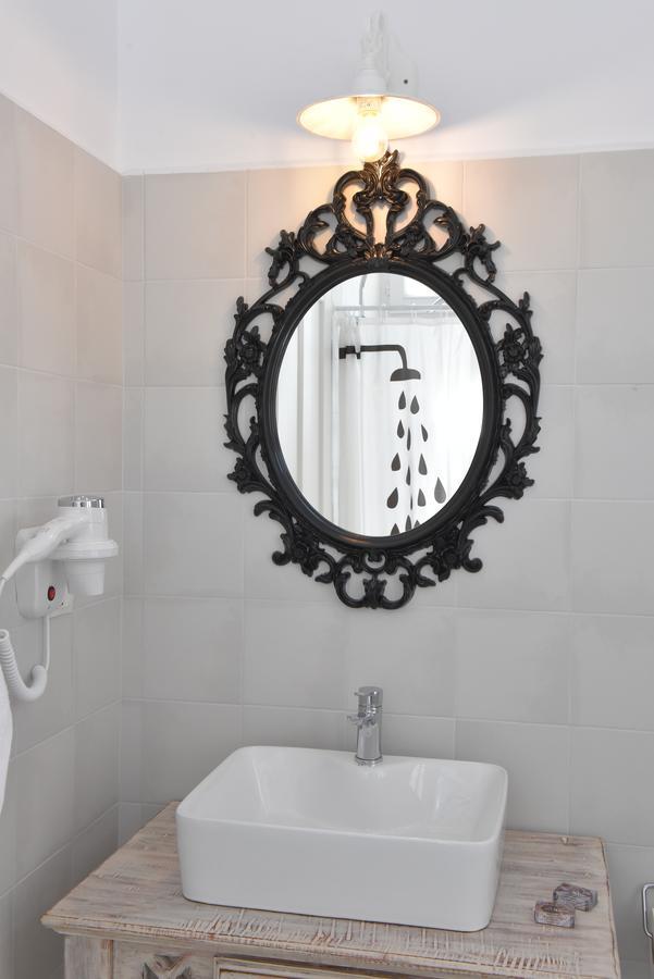 Oisyra Boutique Hotel Ermoúpoli Extérieur photo